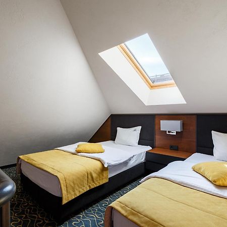 Ведмежа Гора Panorama Spa Resort Yaremche Room photo