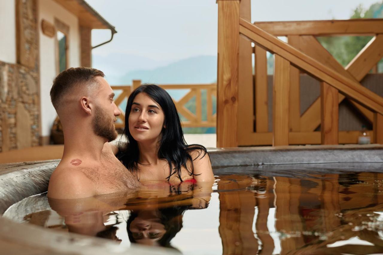 Ведмежа Гора Panorama Spa Resort Yaremche Exterior photo