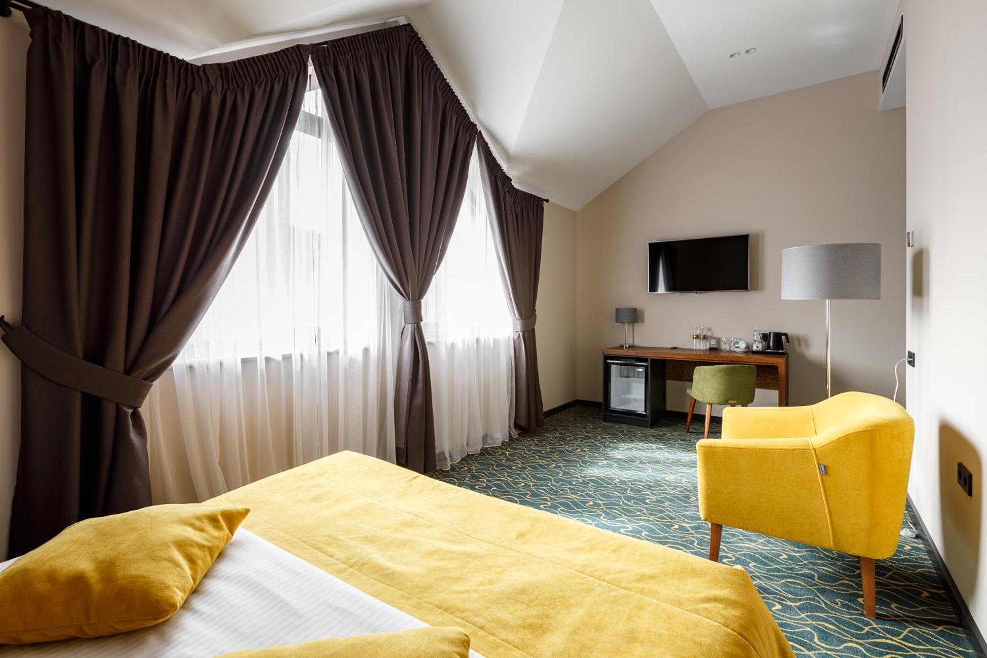 Ведмежа Гора Panorama Spa Resort Yaremche Room photo